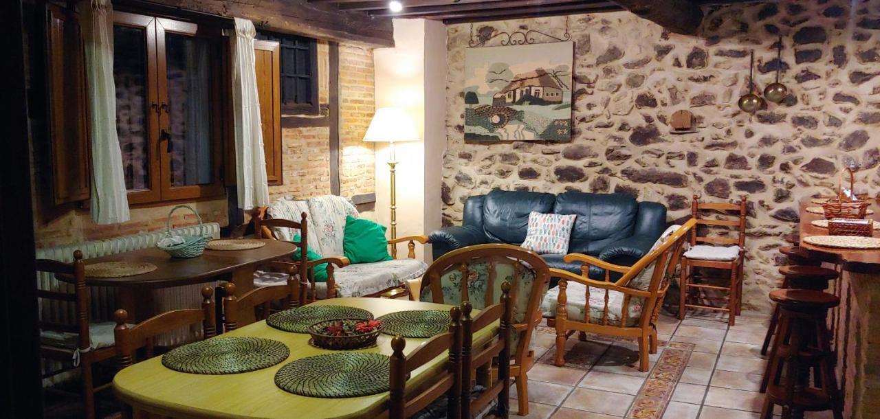 Hotel La Casa Chacinera Candelario Exterior foto